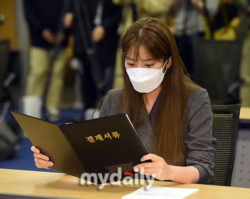 韩国娱乐经纪公司安全,打造明星背后的秘密力量