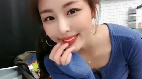 网红韩国美女名字,颜值与才华并存的璀璨之星